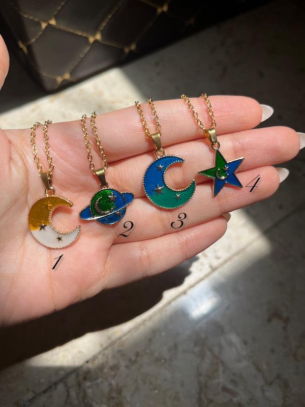 گردنبند ماه و ستاره
